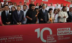 Adana Lezzet Festivali’nde Dev Mangal Ateşi Yakıldı! Hedef 1 Milyon Ziyaretçi