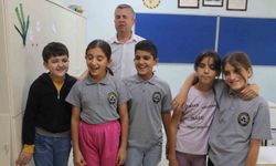 Adana’da Görme Engelli Öğretmenden Öğrencilerine İlham Veren Eğitim