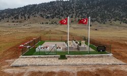 Saimbeyli’de Tarihi Adım! Şehit Kardeşlerin Mezarları Şehitliğe Dönüştürüldü