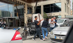 Trafikte Tekme Tokat Kavga! Seyhan’da İki Motosiklet Sürücüsü Birbirine Girdi