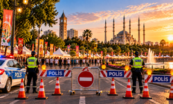 Adana’da Festival Alarmı! Bu Güzergâhlarda Araç Parkına İzin Verilmeyecek