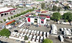 Seyhan Belediyesi'nden Kiralama Devrine Son: 41 Yeni Temizlik Aracı Öz Mal Olarak Filoya Katıldı