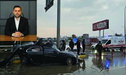 Adana’da Feci Kaza: Adana’da Otomobil Direğe Çarptı, 1 Ölü