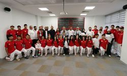 Adana’da Sporun Birleştirici Gücü: Türkiye ve Filistin Milli Takımları Aynı Kampta