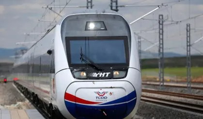 Adana - Mersin Tren Seferlerinin Yeniden Başlayacağı Tarih Açıklandı