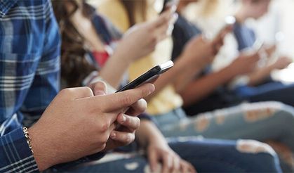 Uzmanlardan Kritik Uyarı: 1 Ocak’ta Telefonunuz Bir Anda Sinyal Kaybedebilir