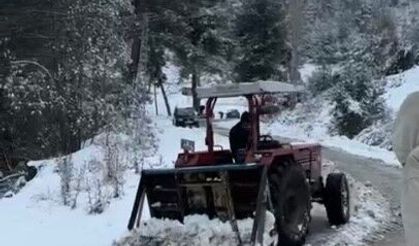 Osmaniye’de Kapanan Köy Yollarını Muhtar Açtı