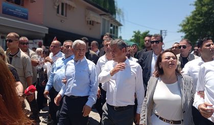 Adana'dan İktidara Yüklendi! Özgür Özel: "Biz Kazanacağız"
