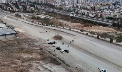 Adana’da Bitmeyen Yol Çilesi: Mahalle Sakinleri Çözüm Bekliyor