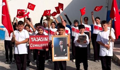 Adana’nın 1190 Rakımlı Köyünde Cumhuriyet Coşkusu