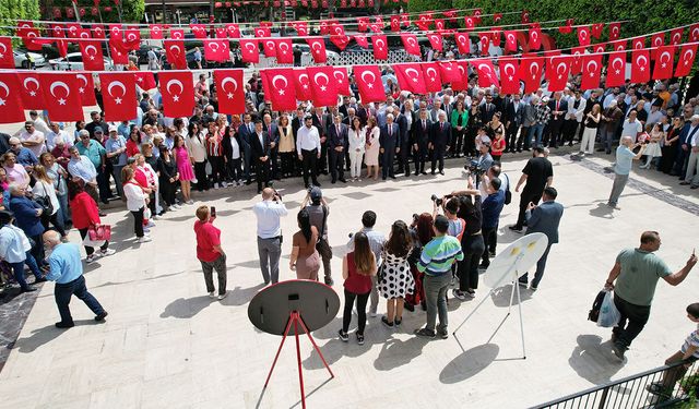 Anıl Tanburoğlu’ndan 23 Nisan Çağrısı: Bayram Gururunu Birlikte Yaşayalım!