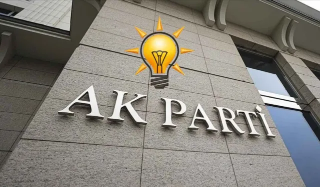 AK Parti'de Çukurova ve Seyhan'a Yeni İlçe Başkanları