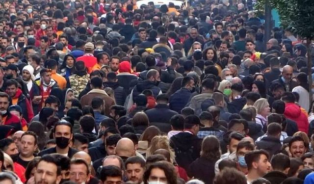 Adana'da İş Arayanlara Müjde! Büyükşehir Belediyesi'nden İstihdam Hamlesi