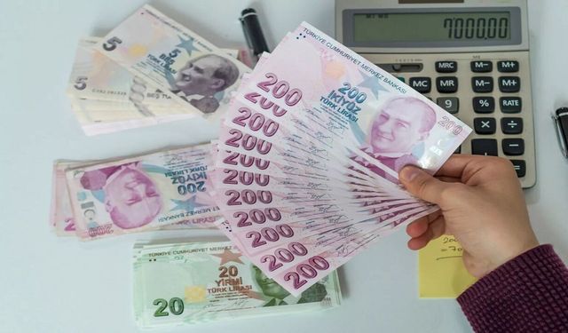 Devlet memurları ne kadar alacak? Bu ay maaşlar değişiyor mu?