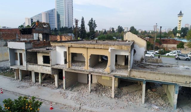 Adana'nın Kentsel Dönüşüm Hayali Ekonomiye Boyun Eğdi