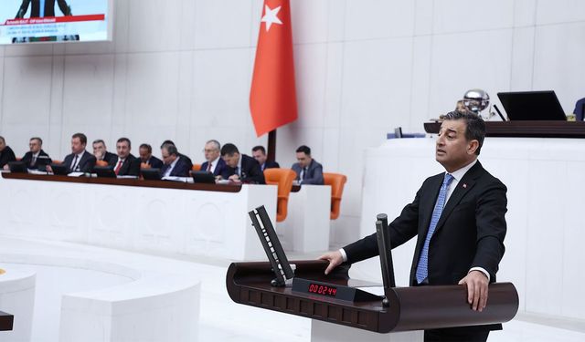 Burhanettin Bulut TBMM Grup Yönetiminde: Yeni Parti'de Kritik Görev Adanalı İsme