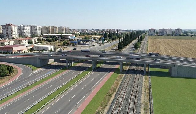 Ceyhan'da Tarihi Adım: Şehrin İlk Köprülü Kavşağı Yükseliyor!