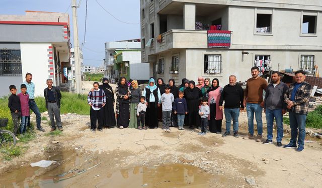 Adana’da Yol ve Altyapı Tepkisi: Mahalle Sakinleri Eylem Yaptı