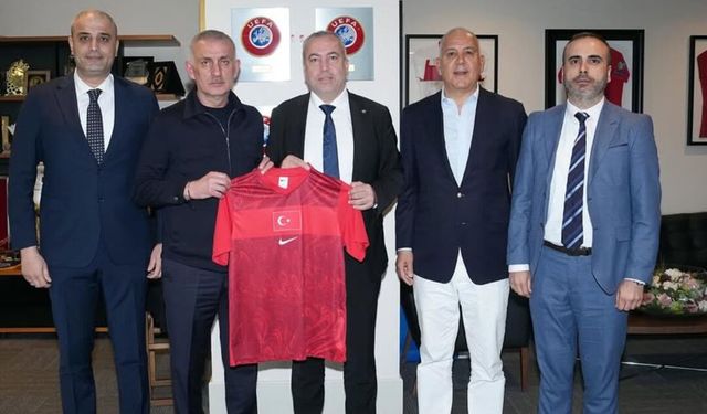 Adana Demirspor'dan TFF'ye Ziyaret