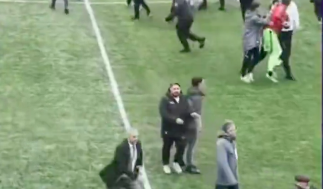 Sahada Maç, Dışarıda Savaş: Çayelispor ve Hopaspor El Ele Küme Düştü!