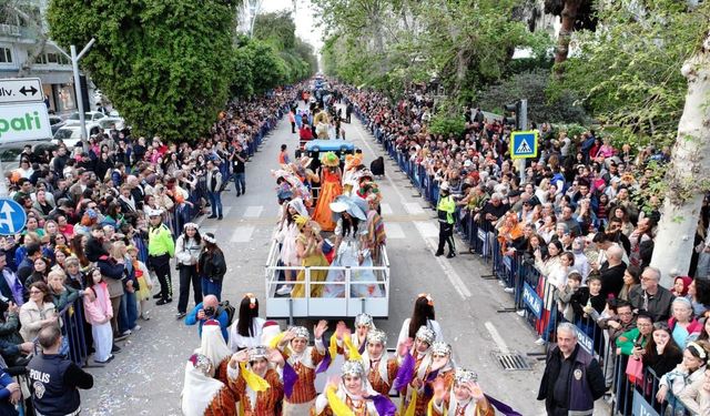 Karnaval Coşkusu Zirvede: 5 Nisan Pazar Günü Karnaval Programında Neler Var?