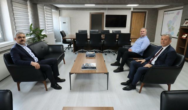 Pozantı’da Büyük Değişim! Ali Avan’dan Gençleri Sevindiren Ziyaret!