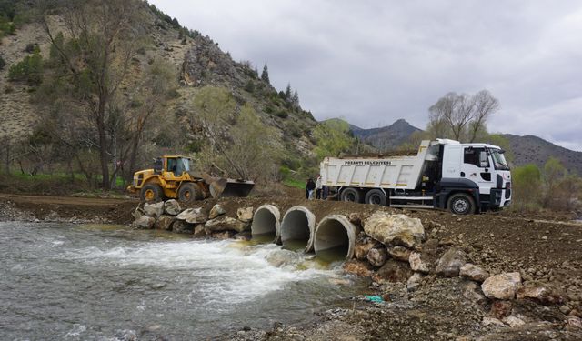 Dere Yatağında Korku Bitiyor: Pozantı Belediyesi’nden Stratejik Hamle!