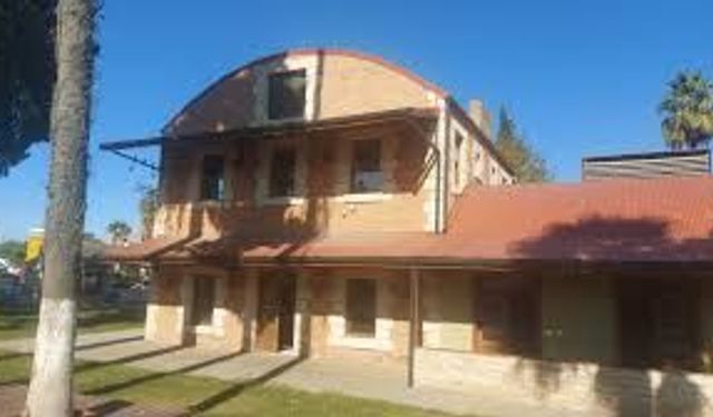 Adana Demiryolu Tarihinin Başladığı Yer: Kuruköprü İstasyonu