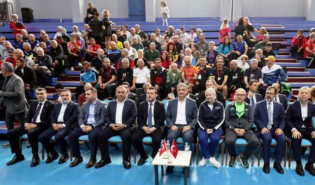 Dünya Adana’da Buluştu: Dev Turnuva Büyük İlgi Gördü