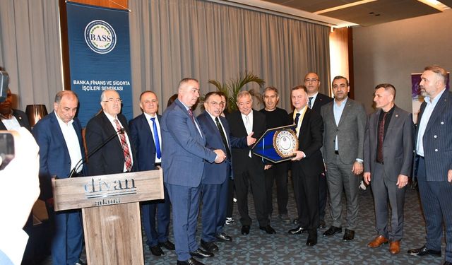 Delikanlı Gitti  Arslan Geldi