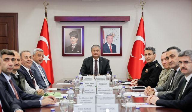 Adana'da Orman Yangınlarına Karşı Kritik Zirve