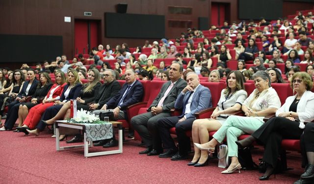 ÇÜ’de Sağlık Çalışanları Hemşirelik Haftasında Buluştu