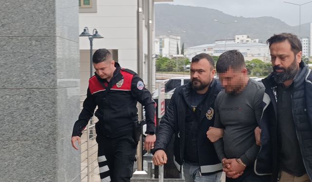 Kozan'da Kanlı İnfaz! İşten Çıkarılan İşçi Dehşet Saçtı: 6 El Ateş Etti!