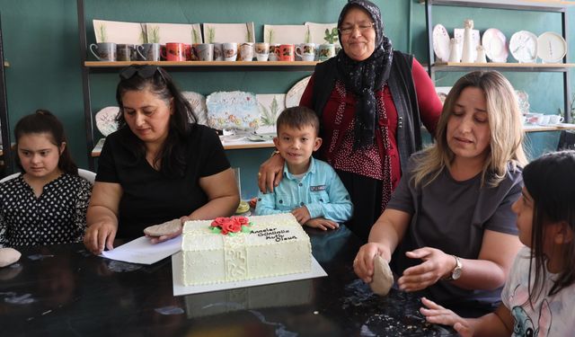 Özel Çocuklar ve Anneleri Seramikte Buluştu