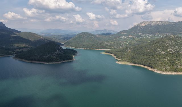 Kozan’da Bir Yılda Büyük Değişim: Kuruyan Baraj Coştu