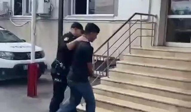 Yüreğir Polisi Firari Hükümlüyü Ara Sokakta Yakaladı