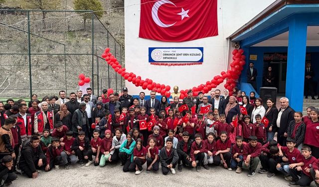 Adana’da Duygulandıran Tören: Şehidin Adı Okula Verildi