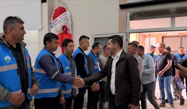 Feke Belediyesi Personeline Bayram Öncesi İkramiye