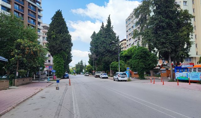 Adana "Hayalet Şehir" Oldu