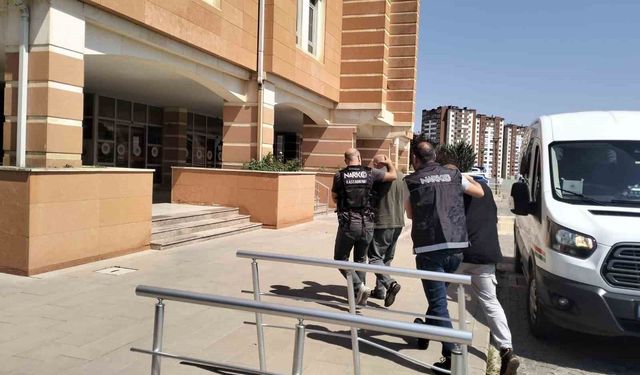 3 milyon TL değerindeki uyuşturucu ham maddesiyle yakalanan sanıklara 18'er yıl hapis cezası