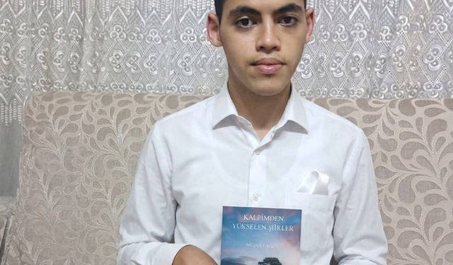 Mehmet Ağca’dan Duygu Dolu Yeni Şiir Kitabı