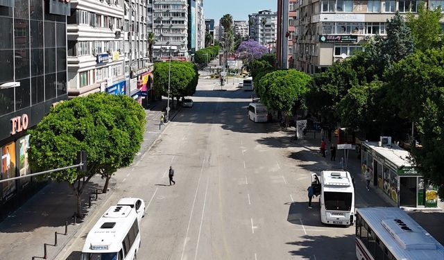 Adana’da 9 Günlük Bayram Sessizliği: İlk Gününde Caddeler ve Sokaklar Boş Kaldı