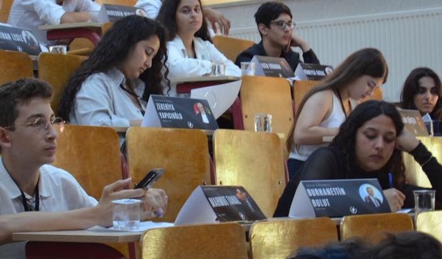 Müzakere Masasında Artık Gençler Var! Adana ve Mersin’den Dünyaya Açılan Kapı!