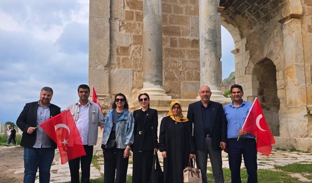 Anavarza Antik Kenti’nde Nihal Ağca İle Gençlik Rüzgarı
