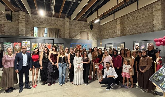 Çukurova Üniversitesi'nde Genç Tasarımcılardan Mezuniyet Sergisi