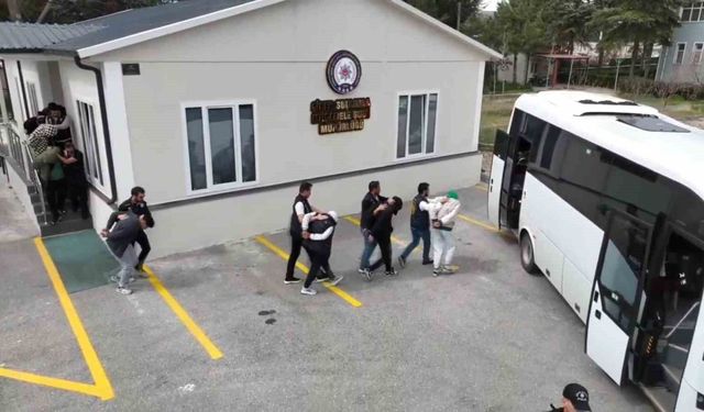 Adana Dahil 4 İlde Siber Dolandırıcılık Operasyonu