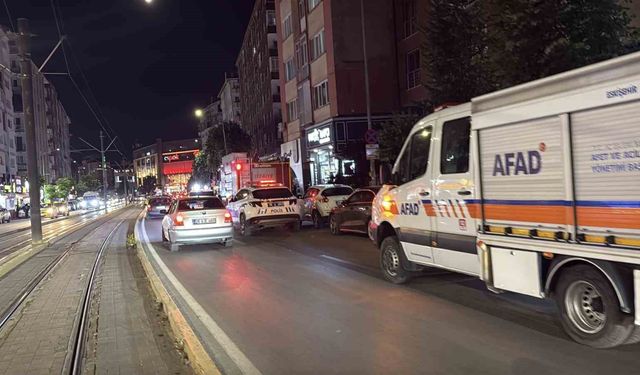 Apartmanda Korkutan Yangın