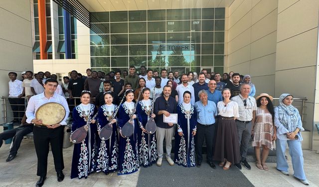 Çukurova Üniversitesi'nde Türk ve Özbek Müzik Kültürleri Buluştu