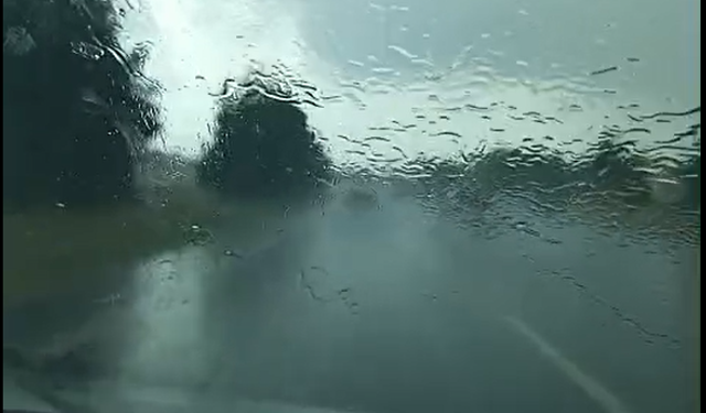 Otobanda Göz Gözü Görmedi