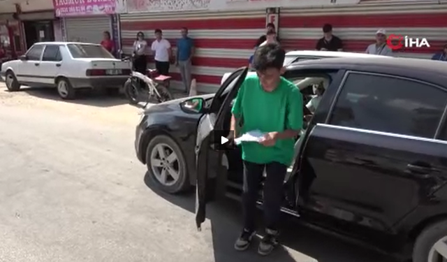 Sınava 1 Dakika Kala Geldi, Heyecandan El Frenini Çekmeyi Unuttu
